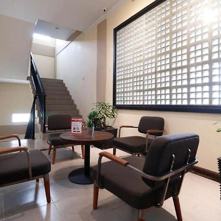 Reddoorz Plus Near Universitas Sumatera Utara Medan Extérieur photo