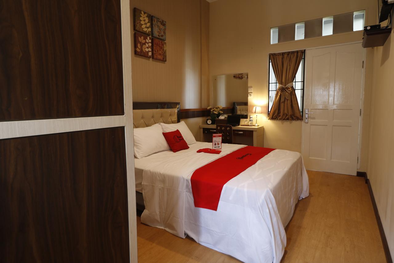 Reddoorz Plus Near Universitas Sumatera Utara Medan Extérieur photo